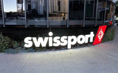 exterior logo sign exterior light up signage
